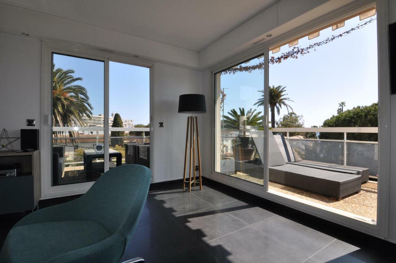 Gorgeous One-Bedroom Apartment With Terrace And Sea View -Stayinantibes- Bijou Plage Exterior foto